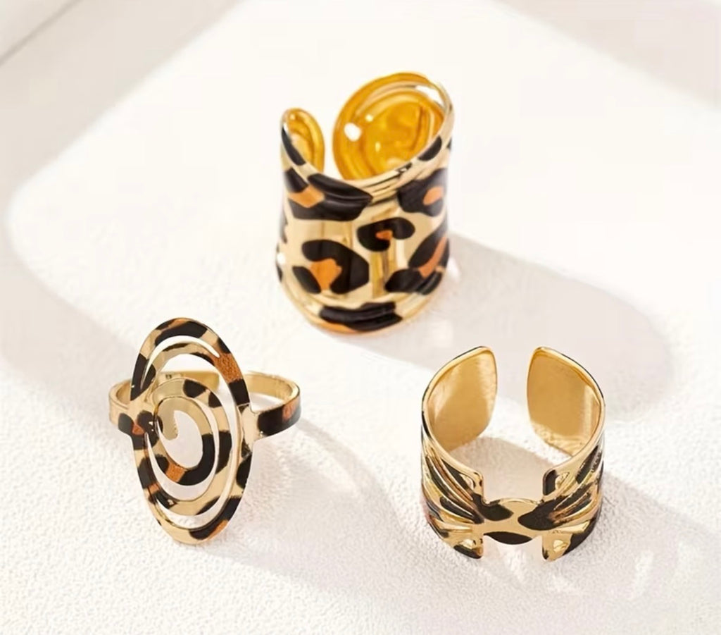 Rings - costume vintage