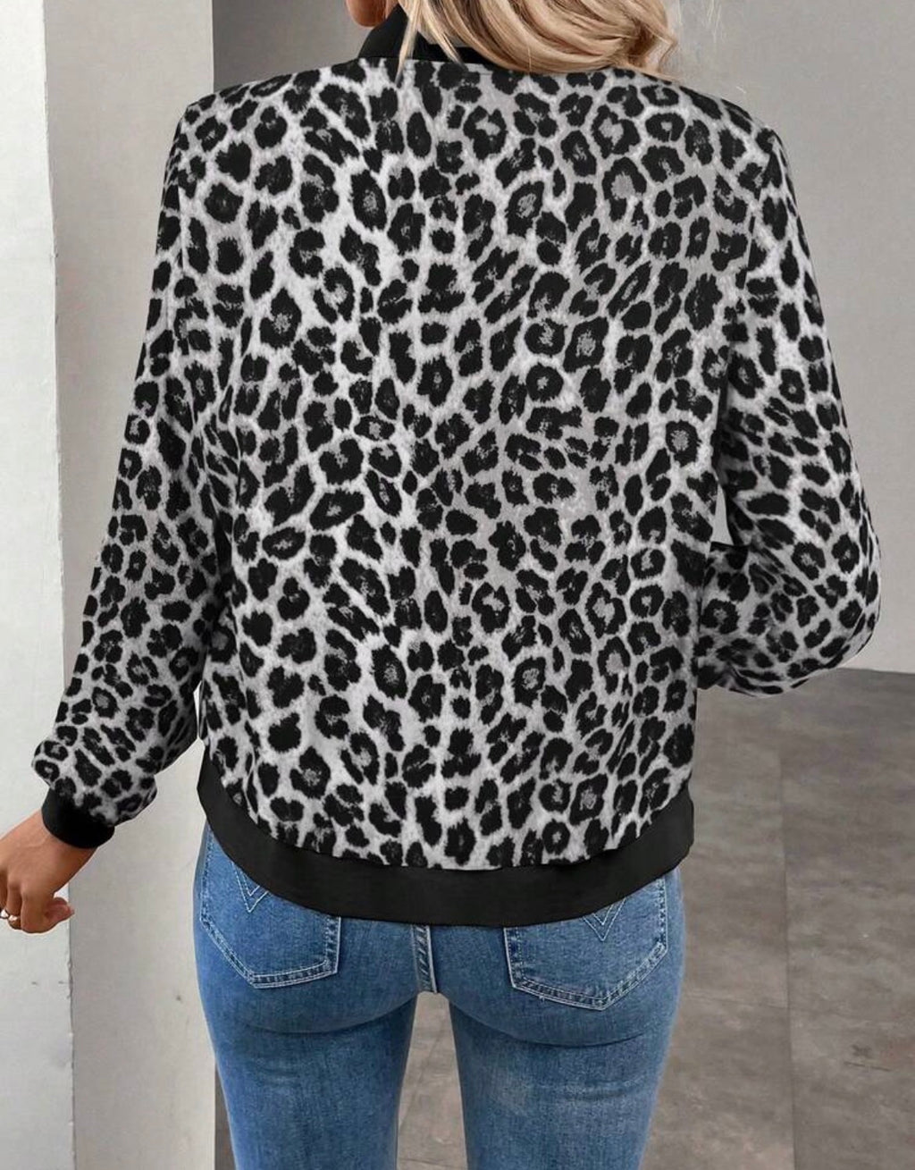 Lightweight bomber jacket (summer/autumn)