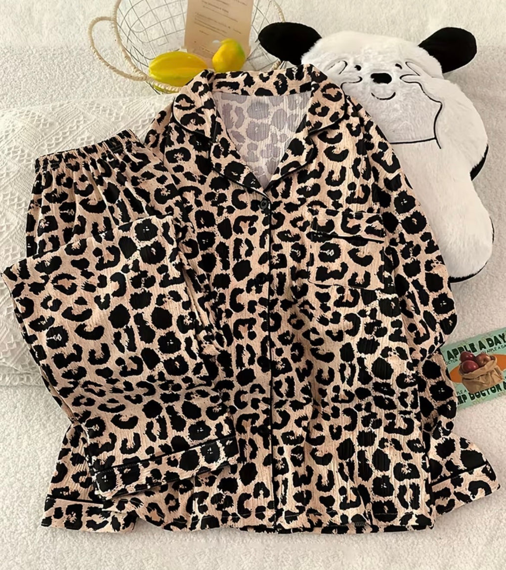 Lightweight pajamas- brown