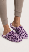 Slippers - plush closed toe