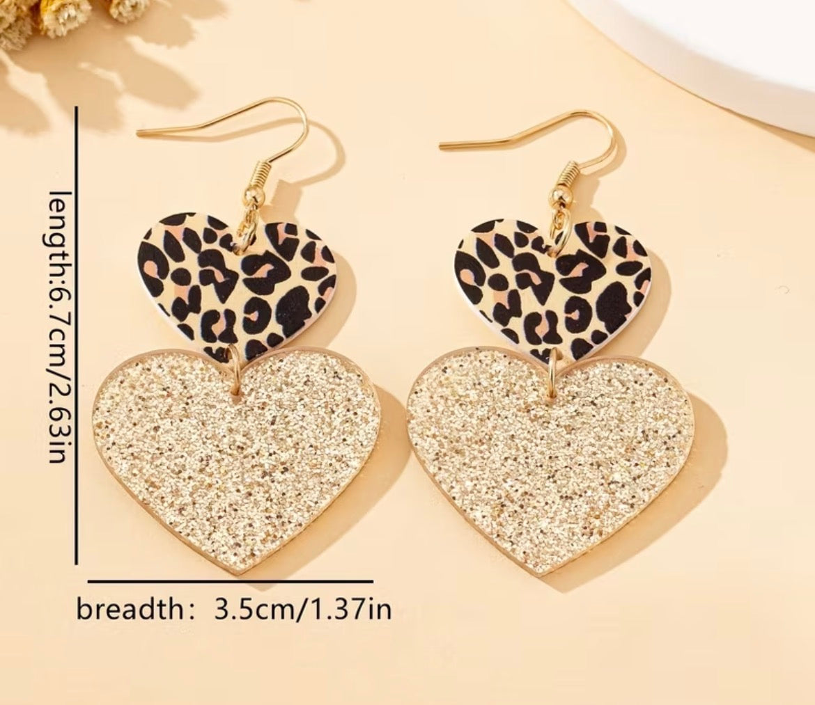 Heart drop earrings - gold