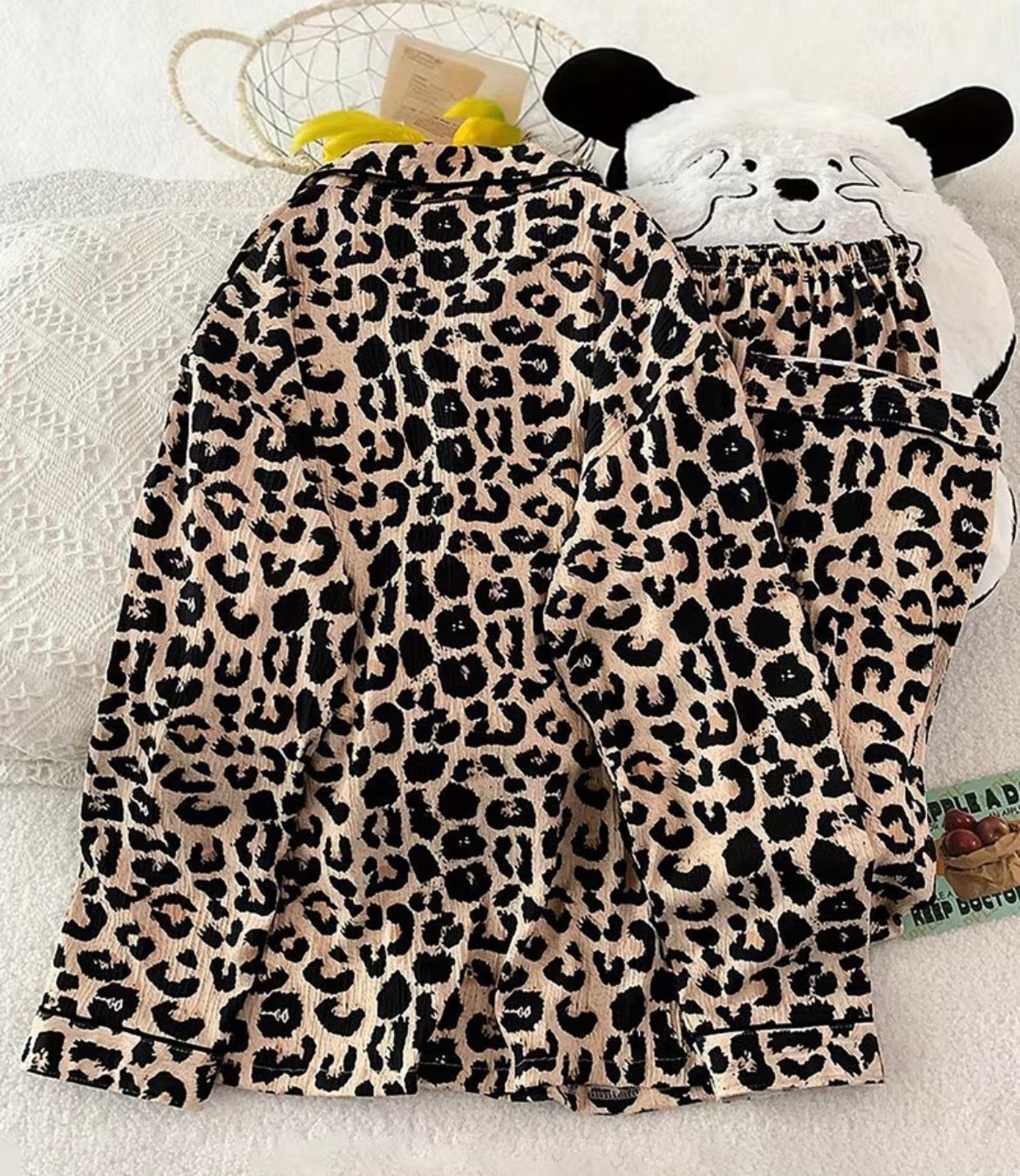 Lightweight pajamas- brown