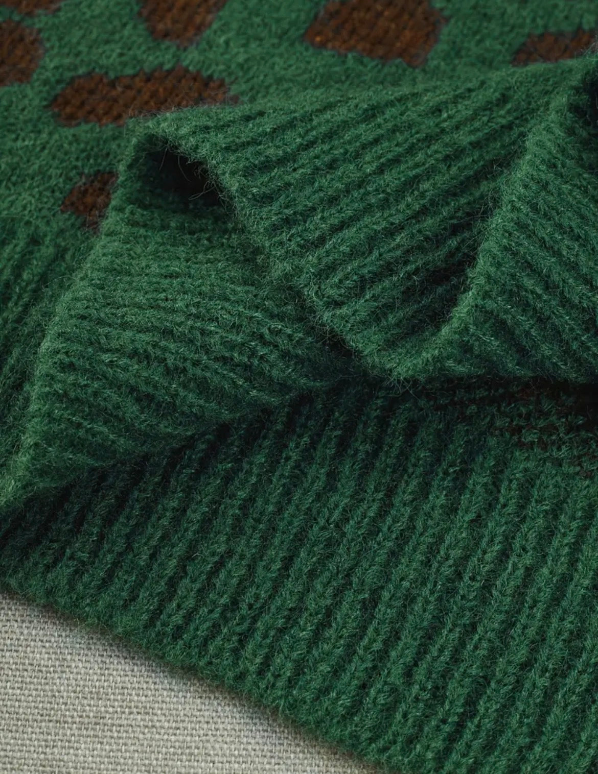 Green sweater - high neck