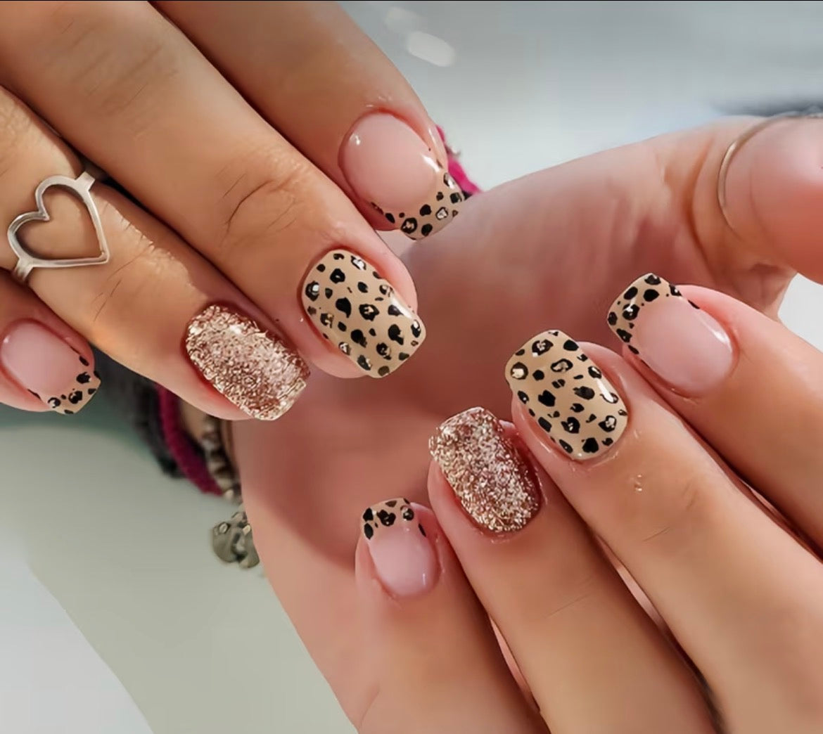 Glitter & Leopard print nails - stick on