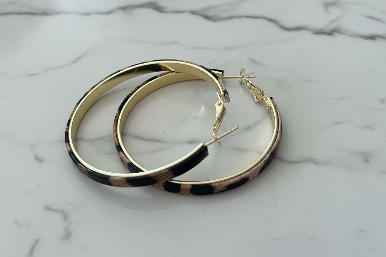 Hoop earrings - faux leather