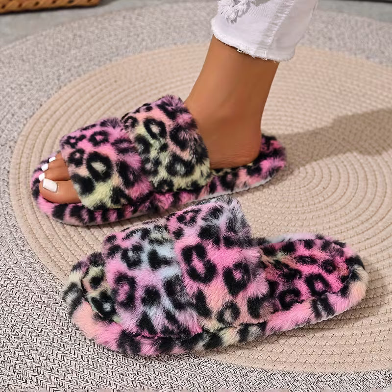 Slippers plush