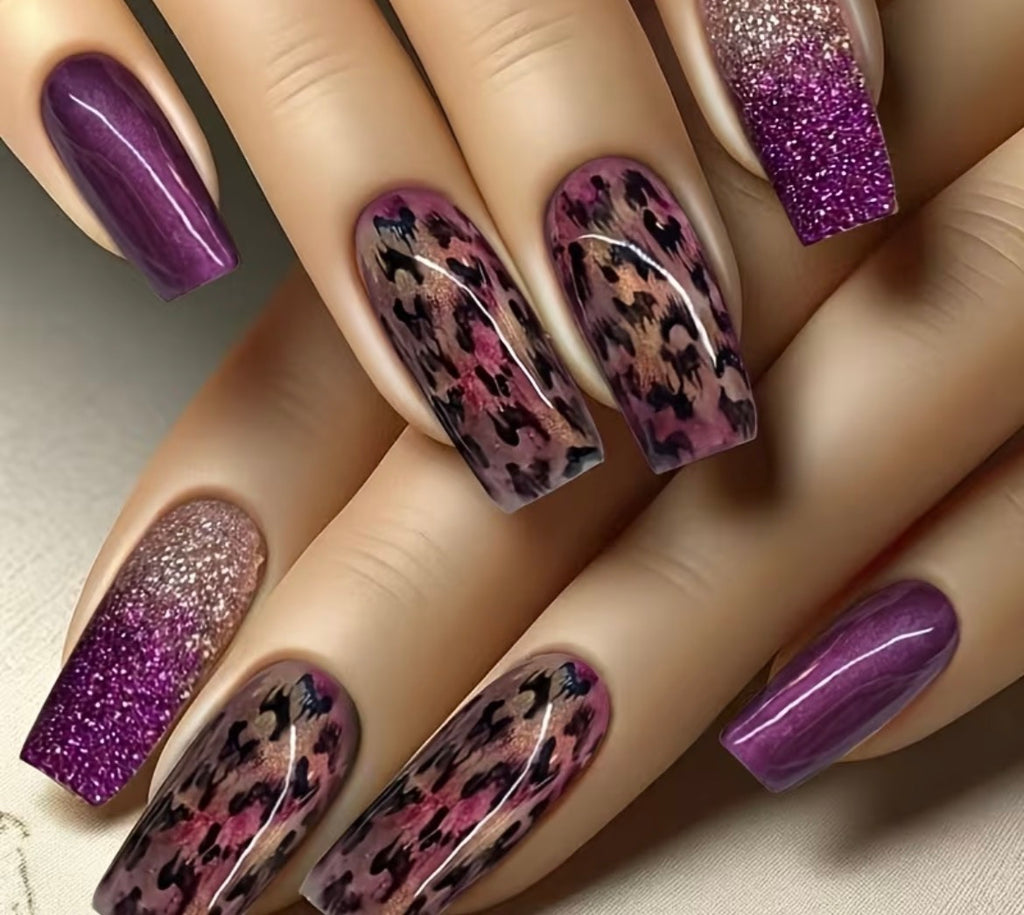 Nails - purple glitter