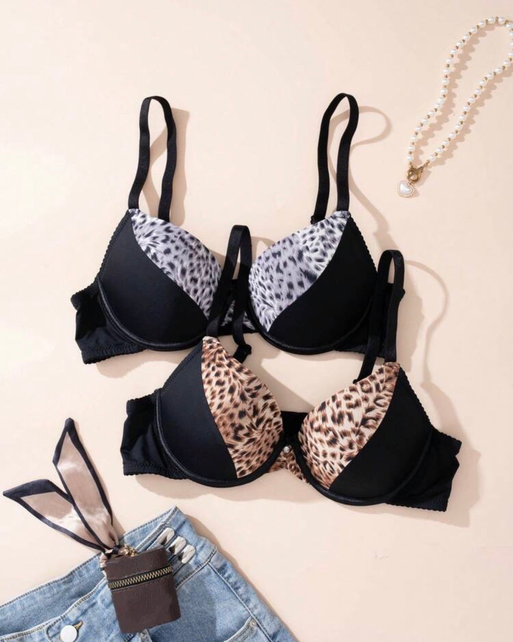 Underwire padded bra