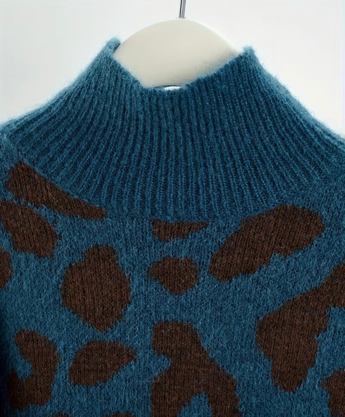 High-neck jersey