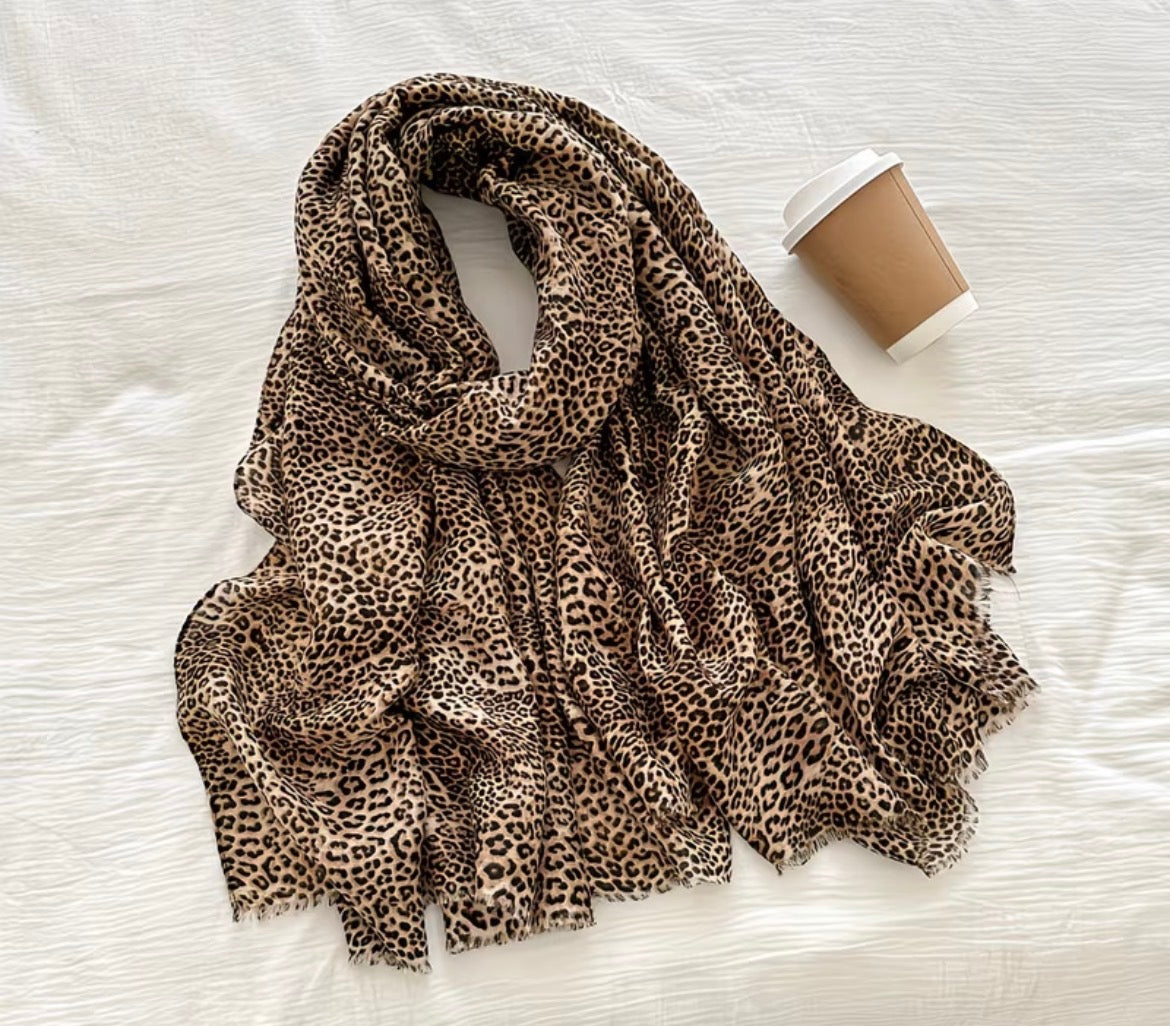 Shawl (scarf)