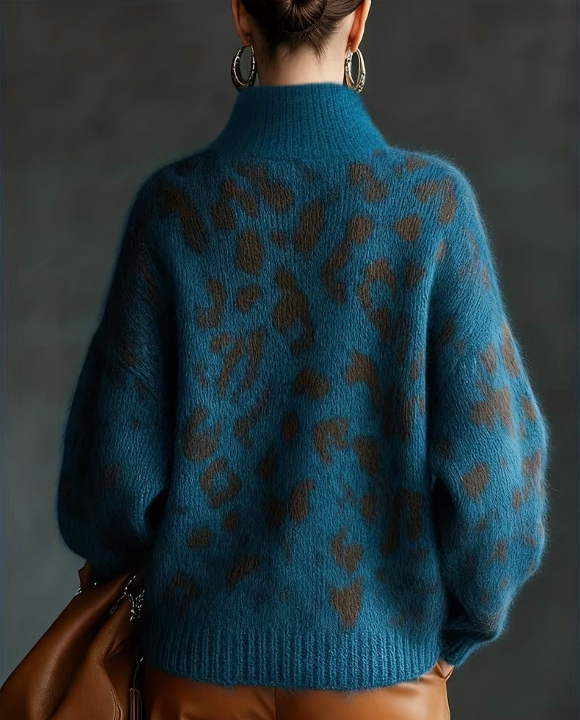 High-neck jersey