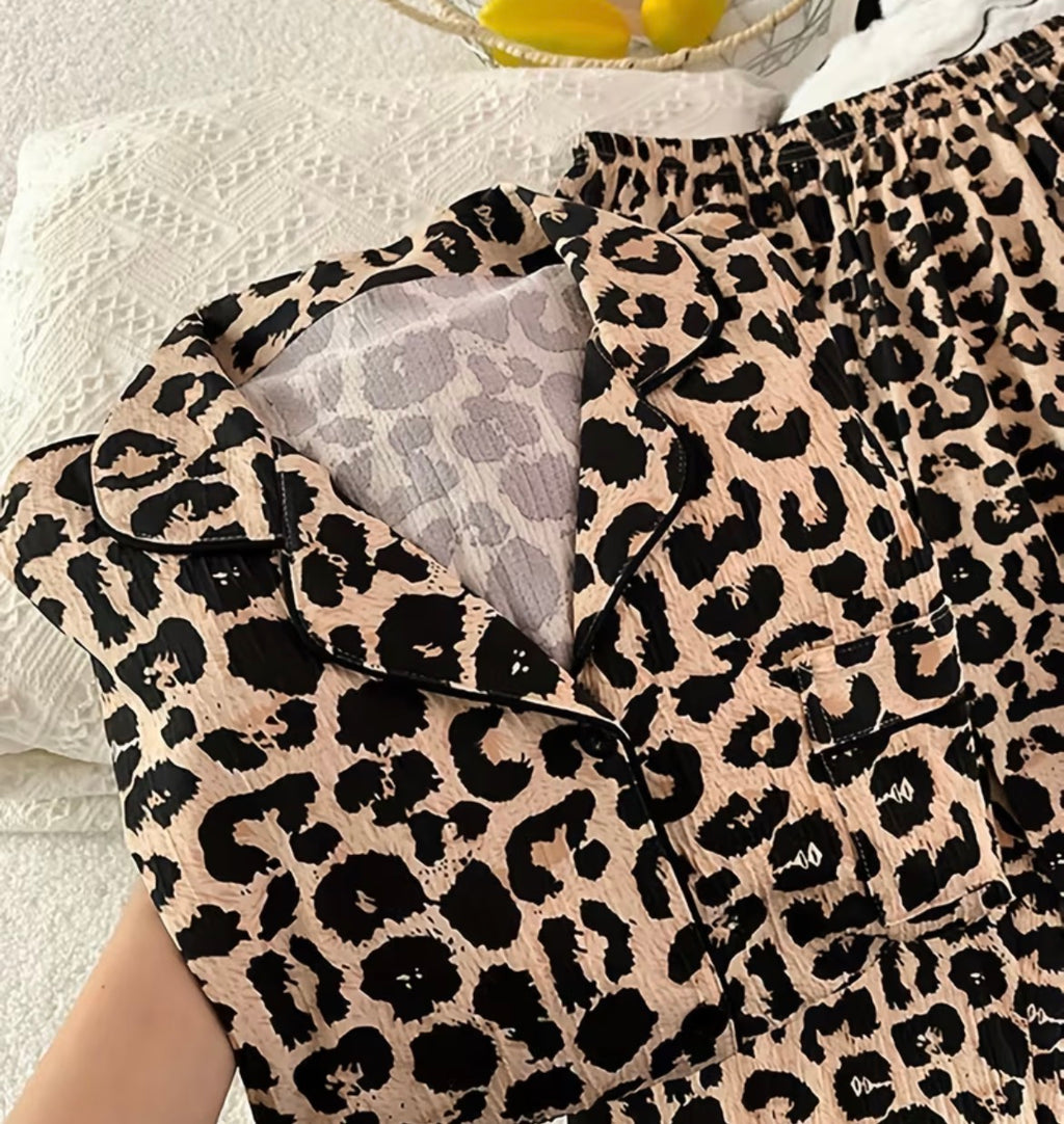 Lightweight pajamas- brown