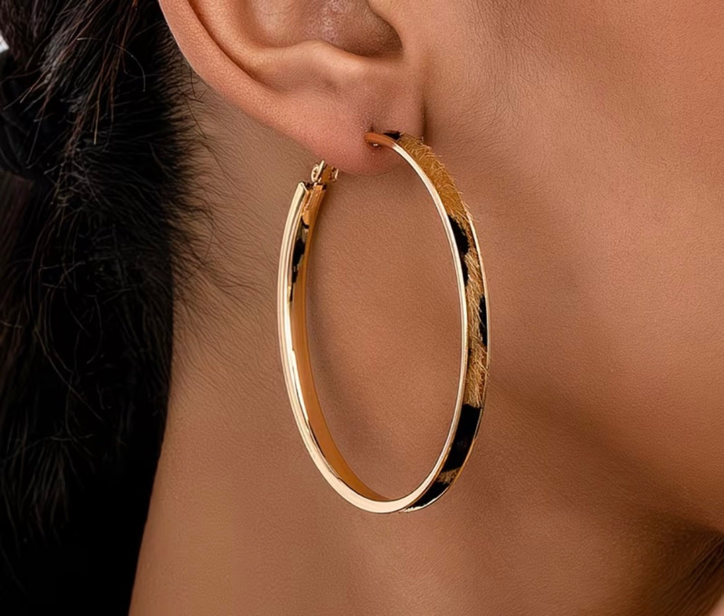 Hoop earrings - faux leather