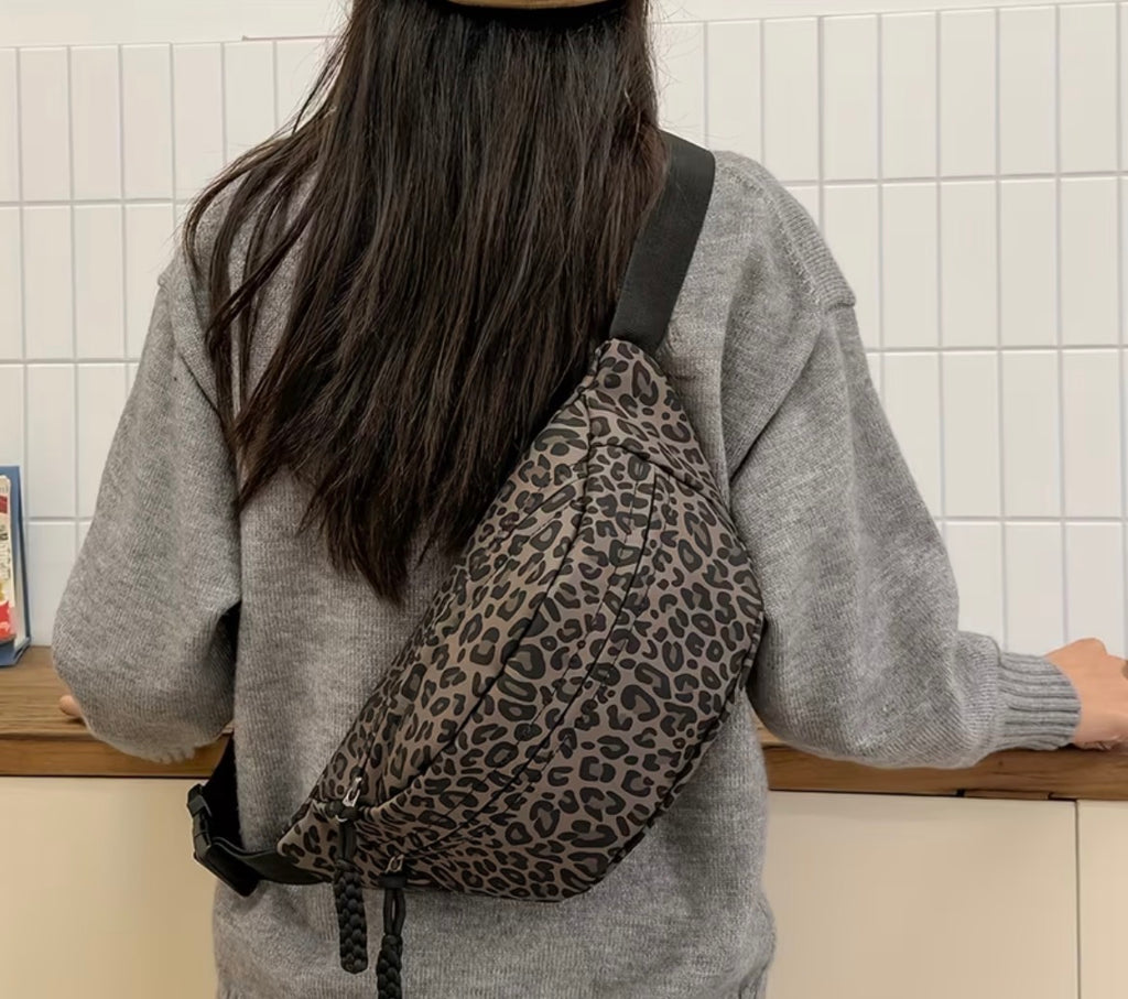 Crossbody bag