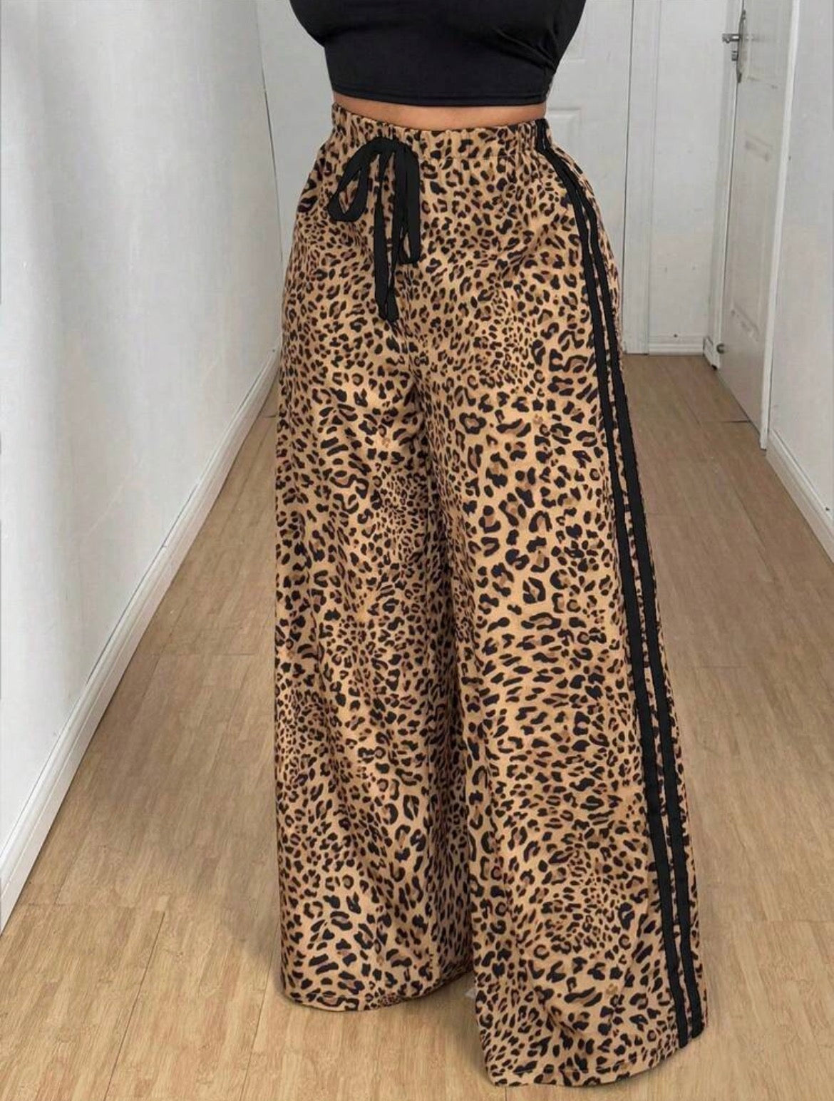 Ladies wide leg pants - black stripe