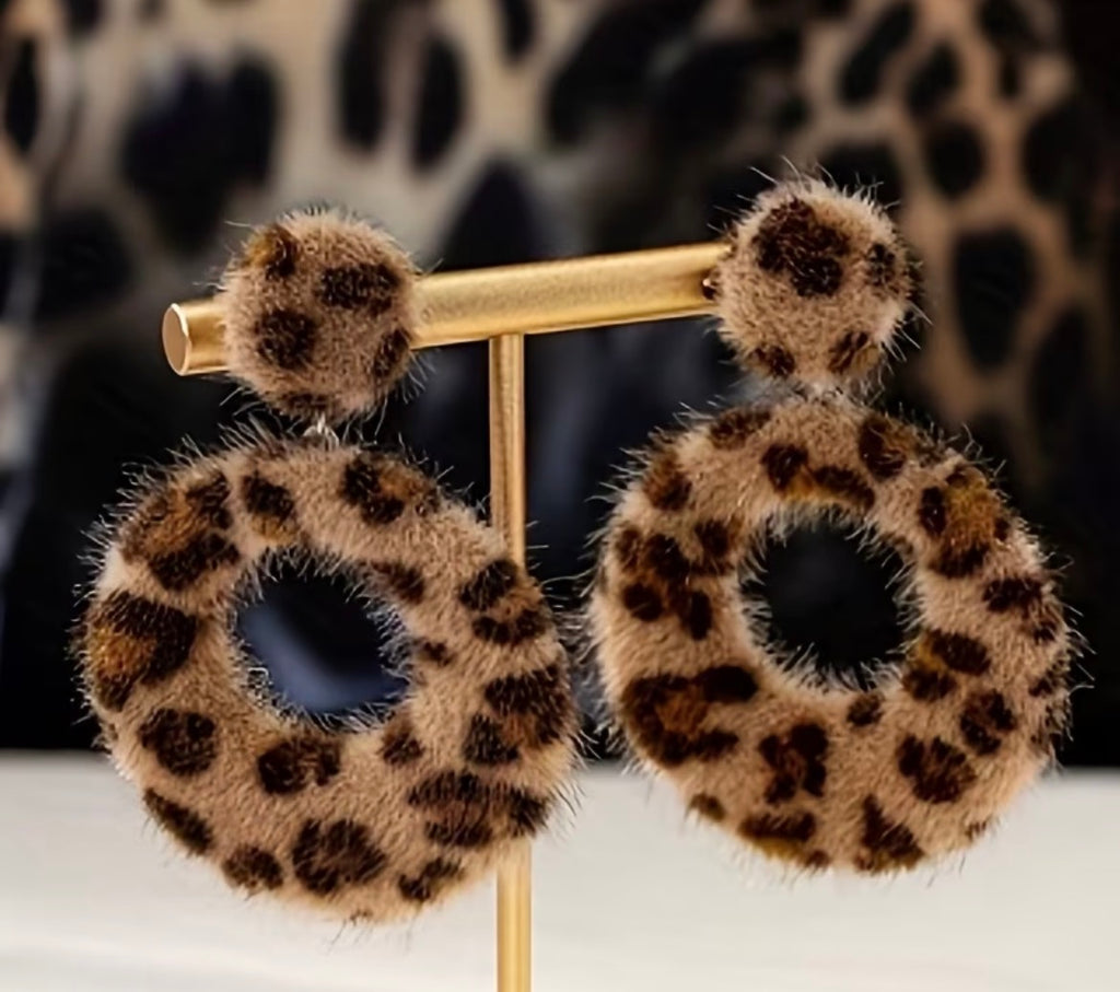 Earrings - bold textured rounds