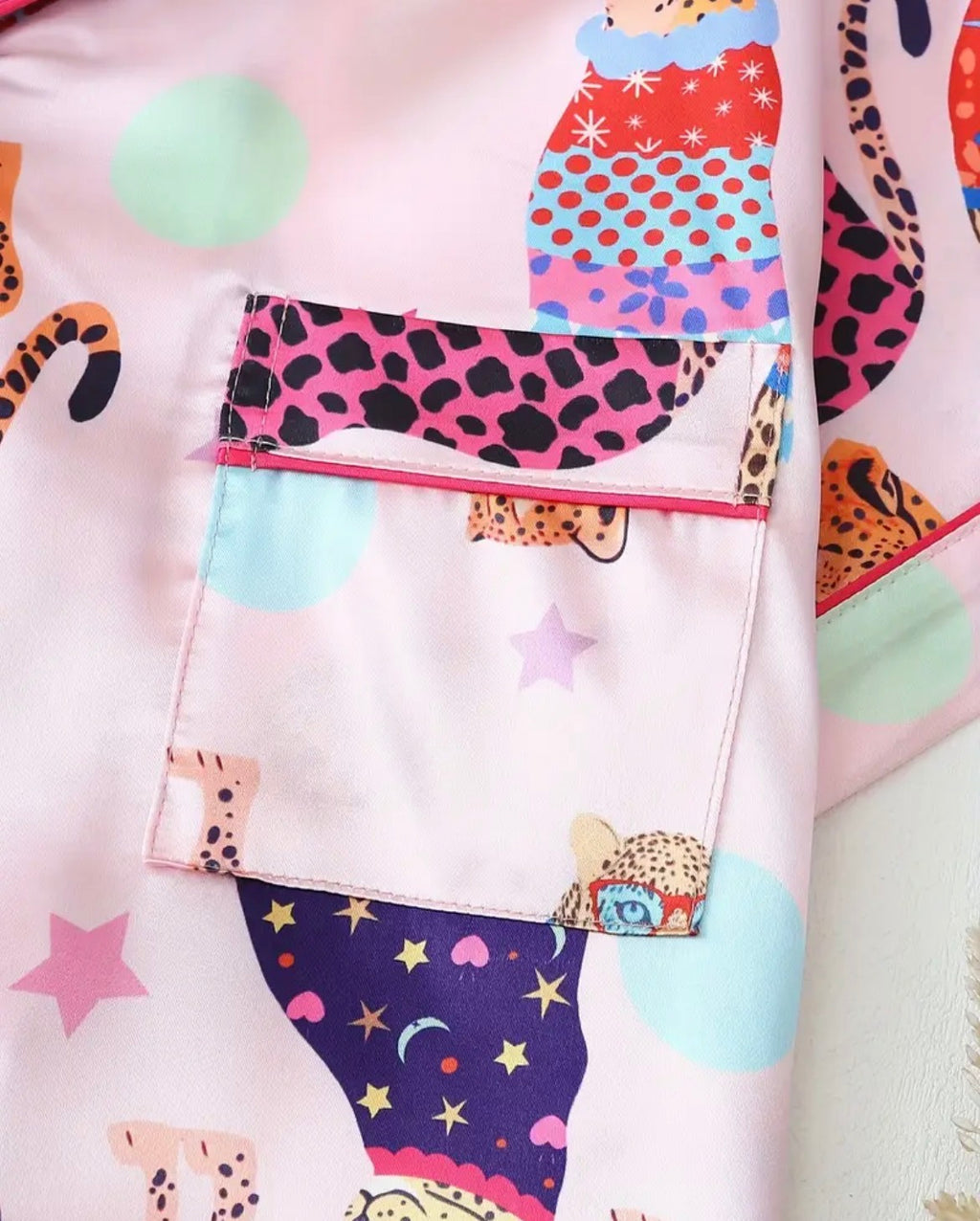 Ladies short pajamas (pink satin)