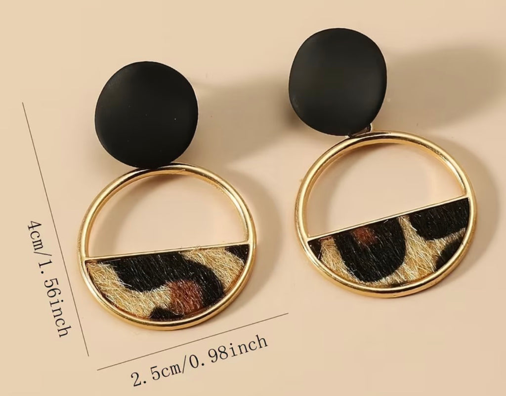 Drop Earrings - rounds black