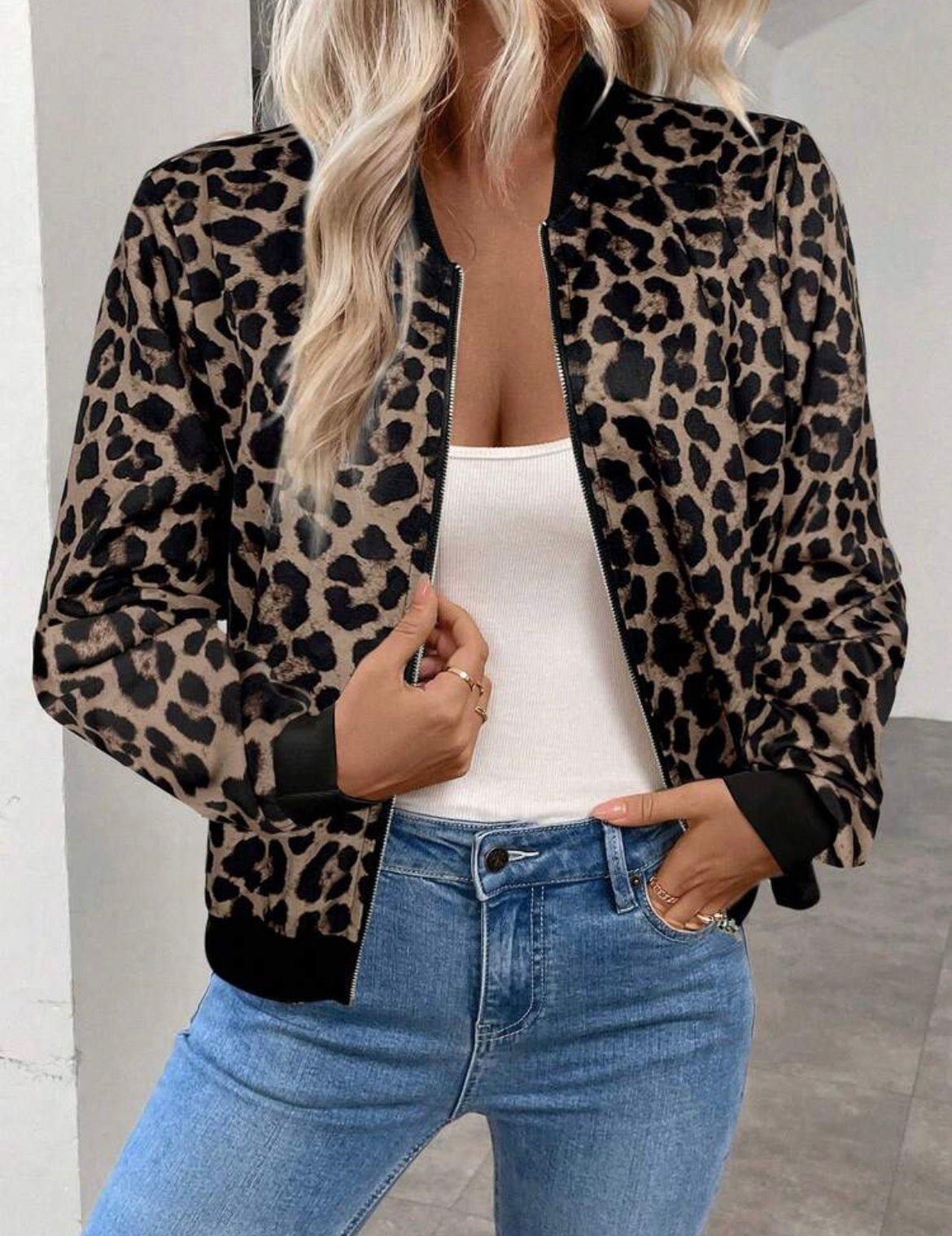 Lightweight bomber jacket (summer/autumn)
