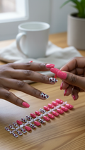 Press-on nails - bold pink