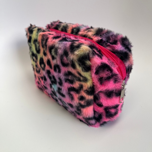 Cosmetic bag