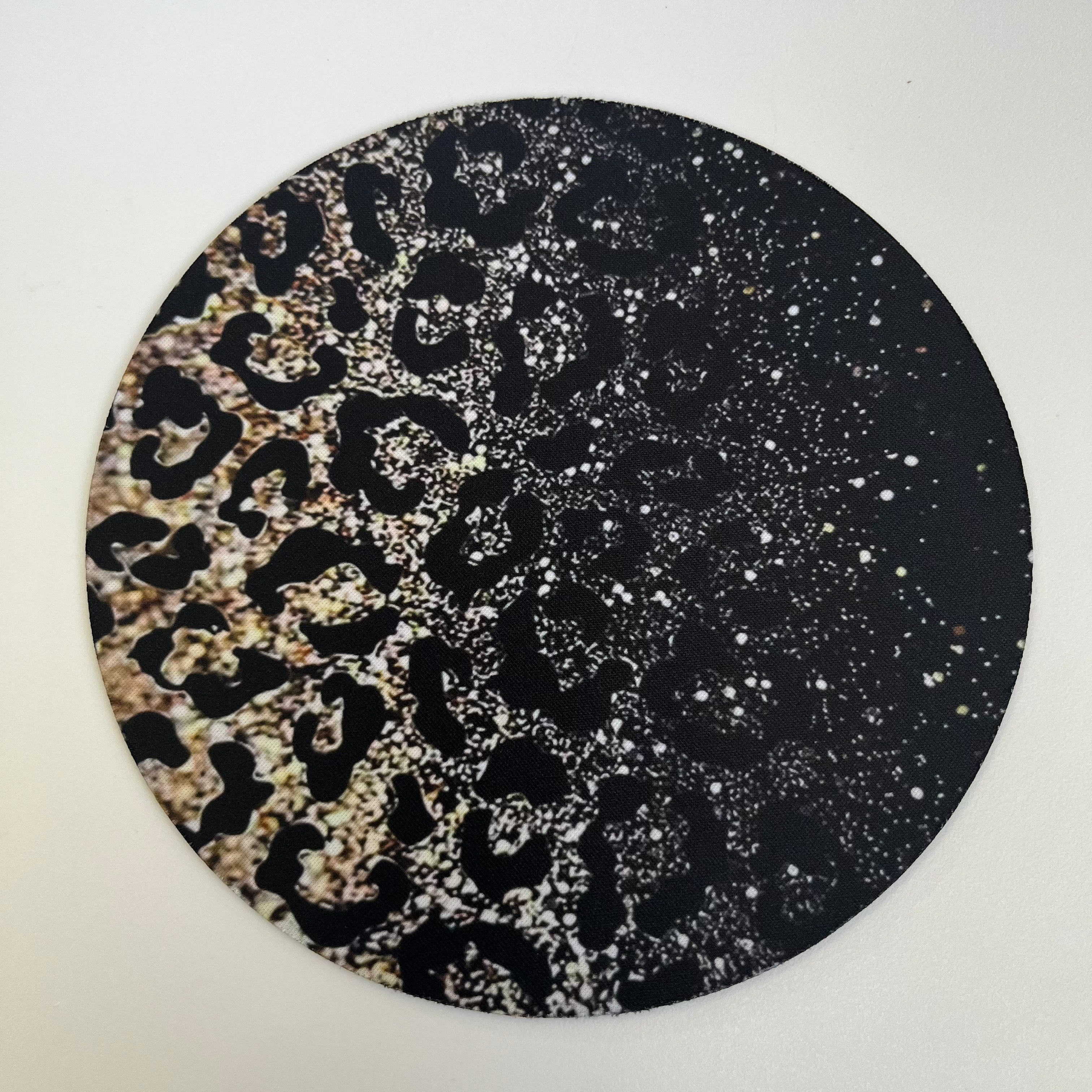 Mouse pad glitter
