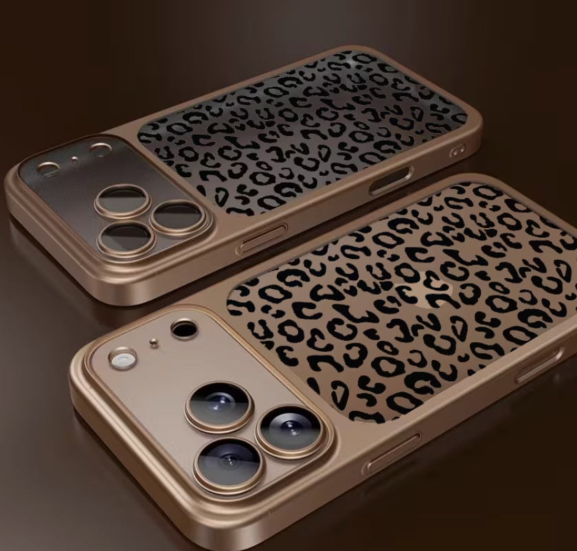 Phone case - IPhone 16 - bronze/blue