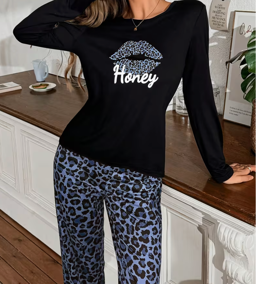 Soft comfy ladies sleepwear - blue/black