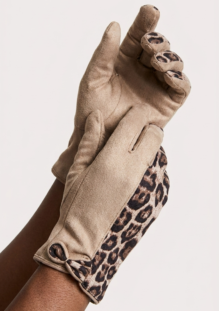Beige gloves with leopard print cuffs on a white background