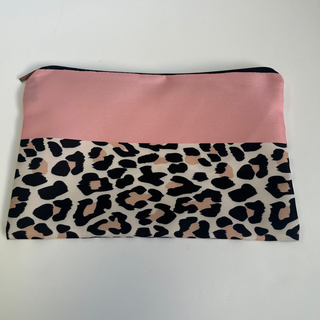 Makeup bag - pink